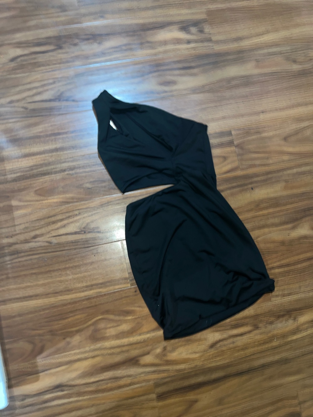 NWOT Black One-Shoulder Cutout bodycon mini Dress